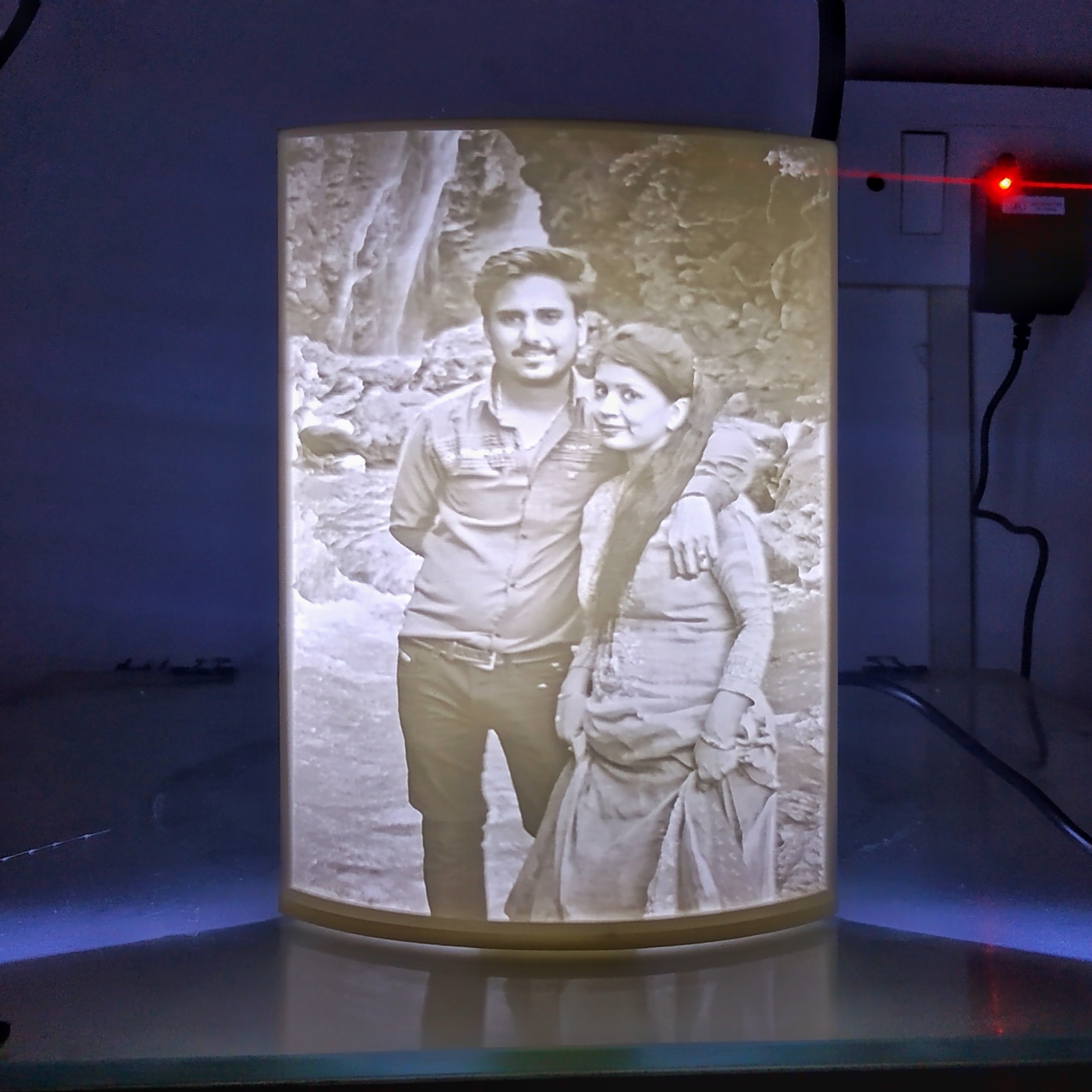 Litholamp 5 Curved Litholamp - Image 5